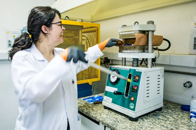 UFSCar sobe notas em Ensino, Ambiente de Pesquisa e Indústria no THE 2027